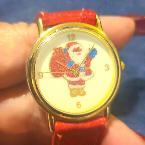 Servon Santa Watch   - Picture 1 of 4